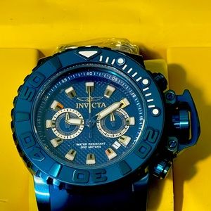 INVICTA Swiss Movement AUTOMATIC NEEDS NO BATTERY. Flame fusion crystal…